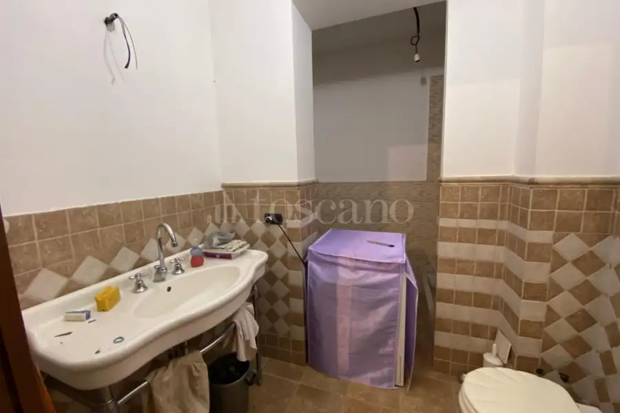 Villa in vendita di 250 mq a €499.000 (rif. 42/2025)
