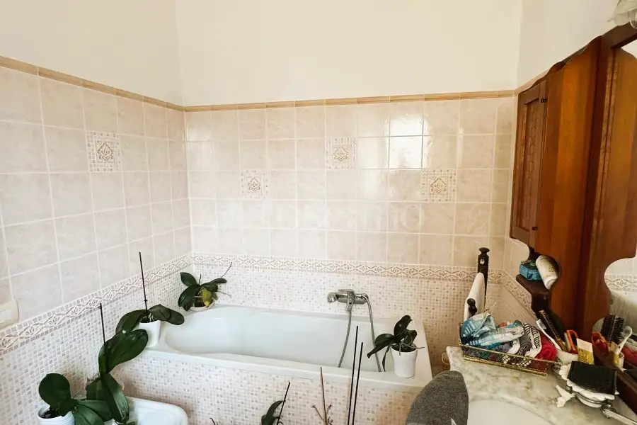 Casa in vendita di 200 mq a €495.000 (rif. 12/2026)