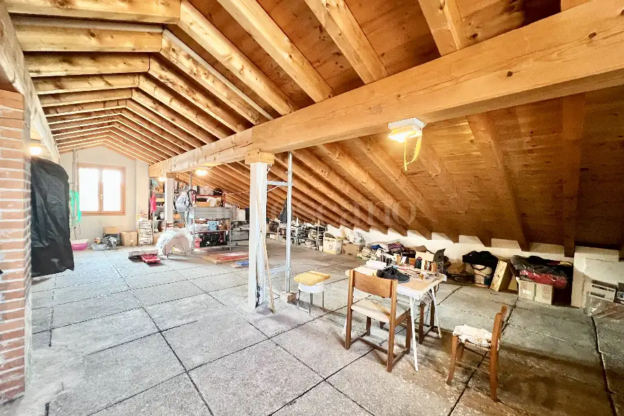 Casa Indipendente in vendita di 420 mq a €435.000 (rif. 10/2025)