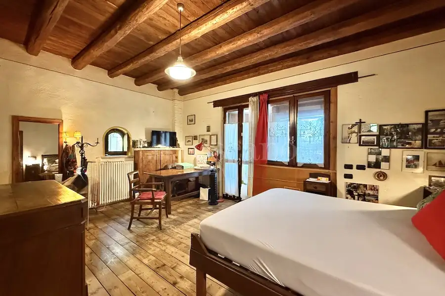 Villa in vendita di 380 mq a €795.000 (rif. 26/2026)