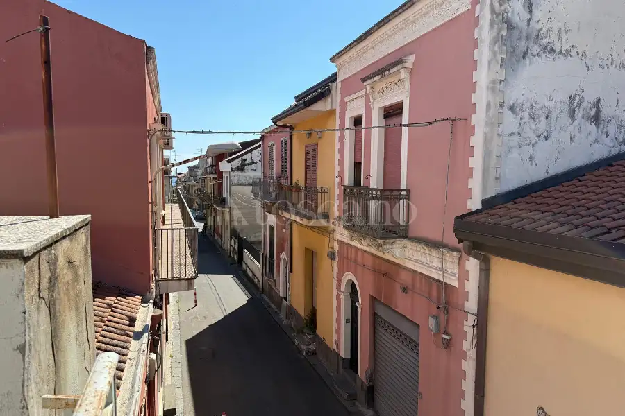 Casa Indipendente in vendita di 130 mq a €65.000 (rif. 35/2026)