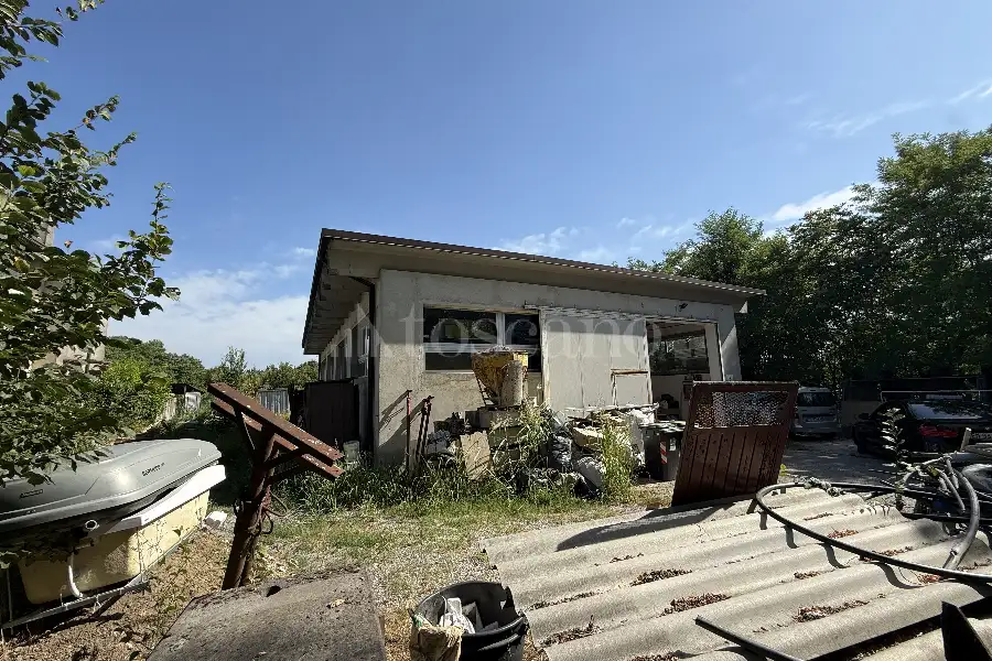 Laboratorio in vendita di 200 mq a €165.000 (rif. 29/2026)