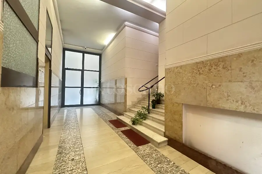 Attico in vendita di 95 mq a €739.000 (rif. 11/2025)