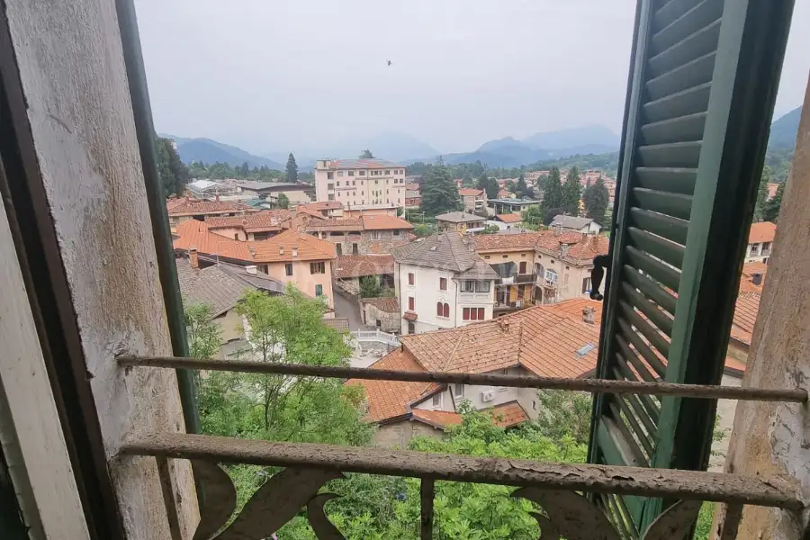 Casa Indipendente in vendita di 300 mq a €105.000 (rif. 36/2026)