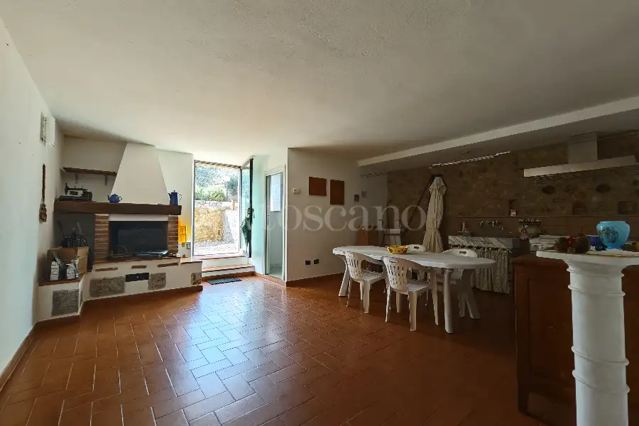 Casale in vendita di 190 mq a €495.000 (rif. 33/2025)