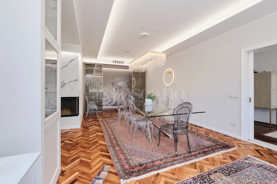 Villa Bifamiliare in vendita di 510 mq a €1.850.000 (rif. 30/2026)