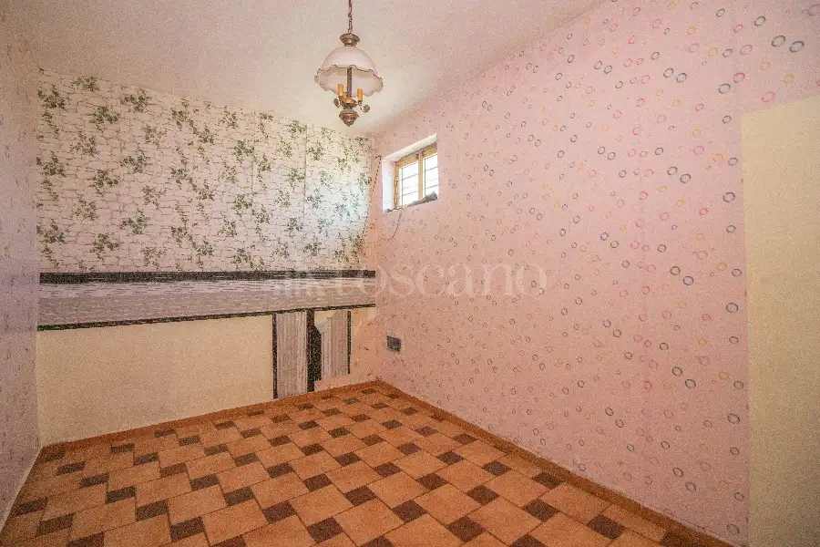 Casa Indipendente in vendita di 230 mq a €270.000 (rif. 20/2025)