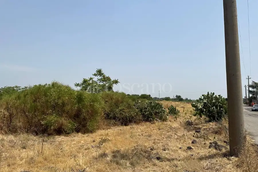 Agricolo in vendita di 17.000 mq a €345.000 (rif. 132/2026)