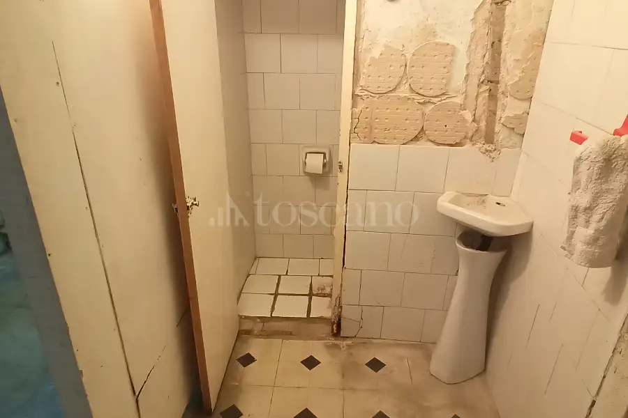 Casa in vendita di 250 mq a €125.000 (rif. 19/2025)