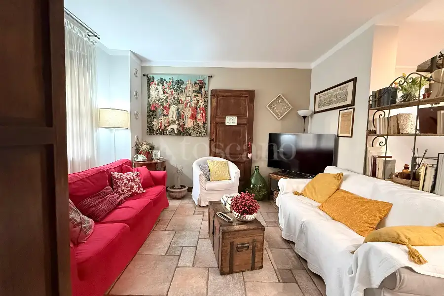 Villino a Schiera in vendita di 180 mq a €525.000 (rif. 5/2026)