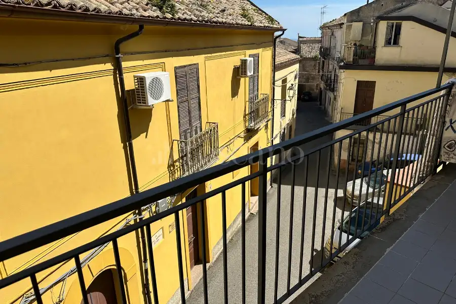 Casa in vendita di 215 mq a €225.000 (rif. 57/2025)