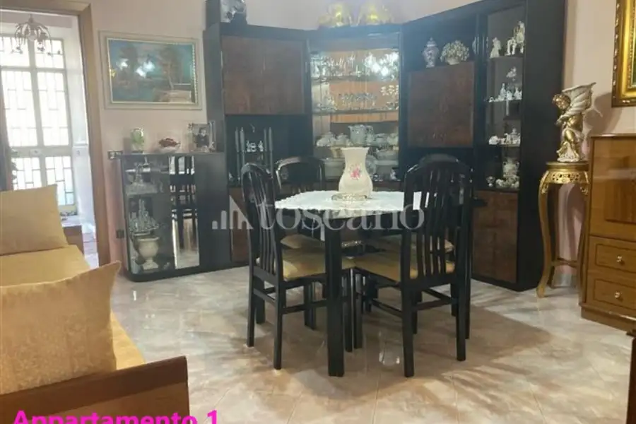 Palazzo in vendita di 366 mq a €398.000 (rif. 84/2025)