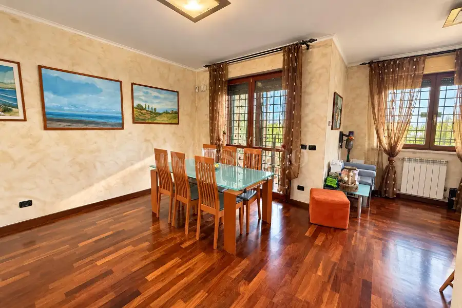 Villa Bifamiliare in vendita di 150 mq a €435.000 (rif. 13/2026)