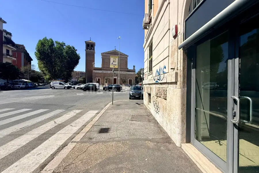 Attività Commerciale in vendita di 109 mq a €165.000 (rif. 26/2026)