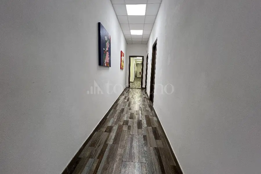 Ufficio in affitto di 10 mq a €350 (rif. 13/2026)