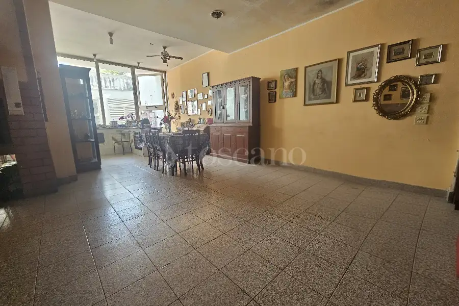 Villa Bifamiliare in vendita di 300 mq a €275.000 (rif. 62/2025)