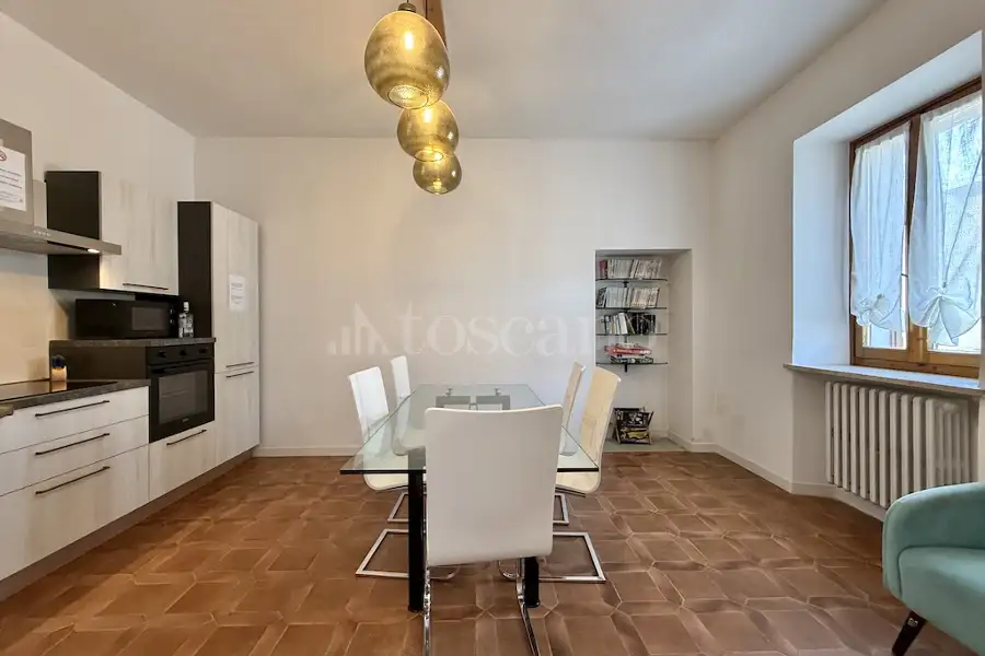 Villino a Schiera in vendita di 220 mq a €450.000 (rif. 24/2026)