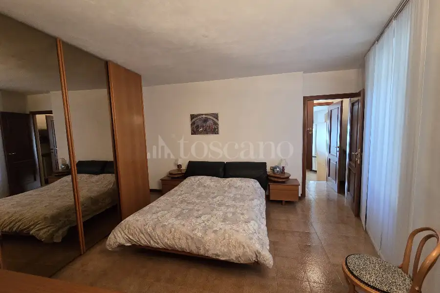 Casa Indipendente in vendita di 220 mq a €120.000 (rif. 5/2026)