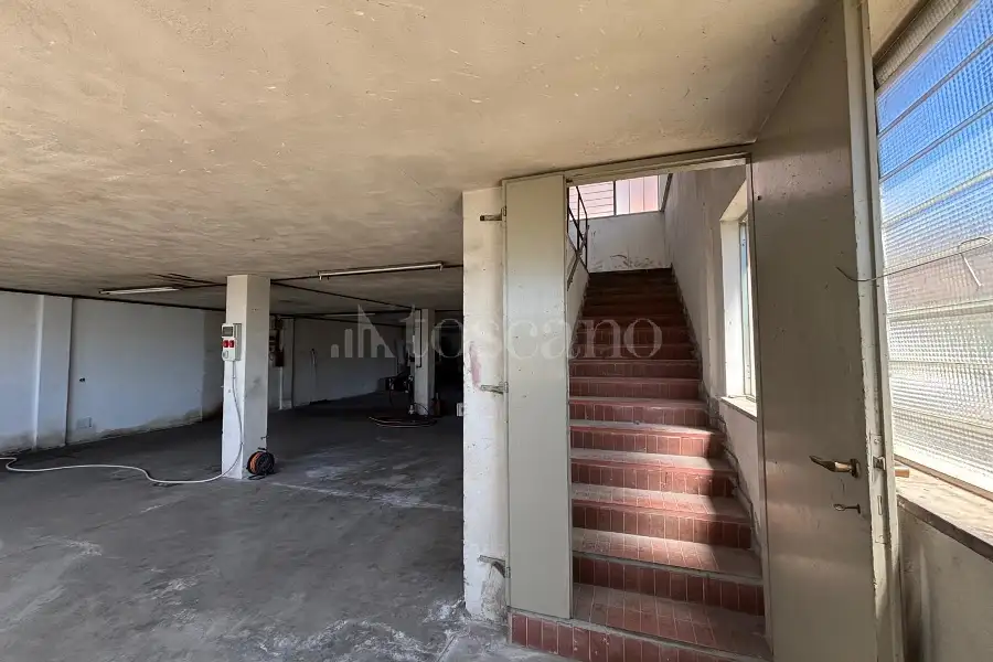 Magazzino in vendita di 250 mq a €153.000 (rif. 36/2026)