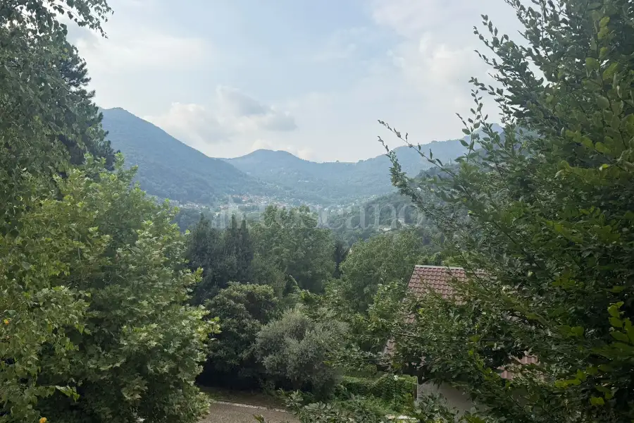 Casa Indipendente in vendita di 155 mq a €95.000 (rif. 25/2026)