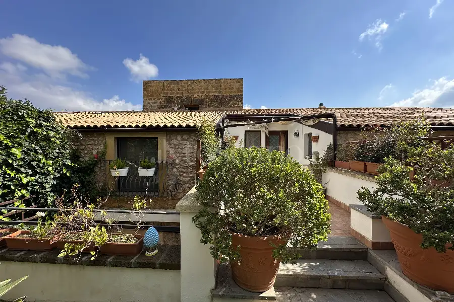 Villa in vendita di 212 mq a €429.000 (rif. 14/2026)