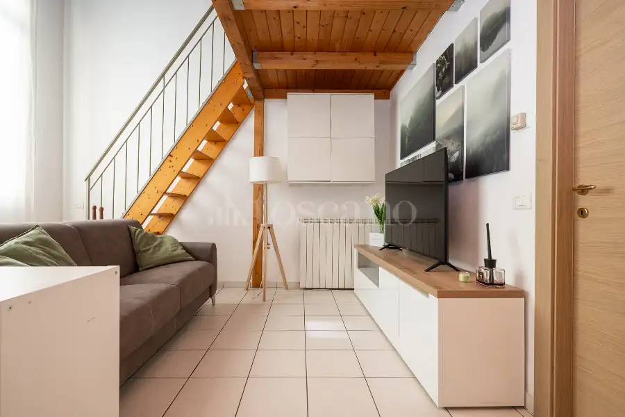 Loft in affitto di 65 mq a €950 (rif. 33/2026)