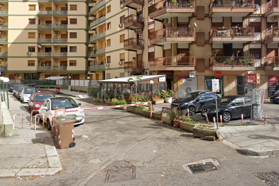 Garage in vendita di 448 mq a €210.000 (rif. 15/2024)