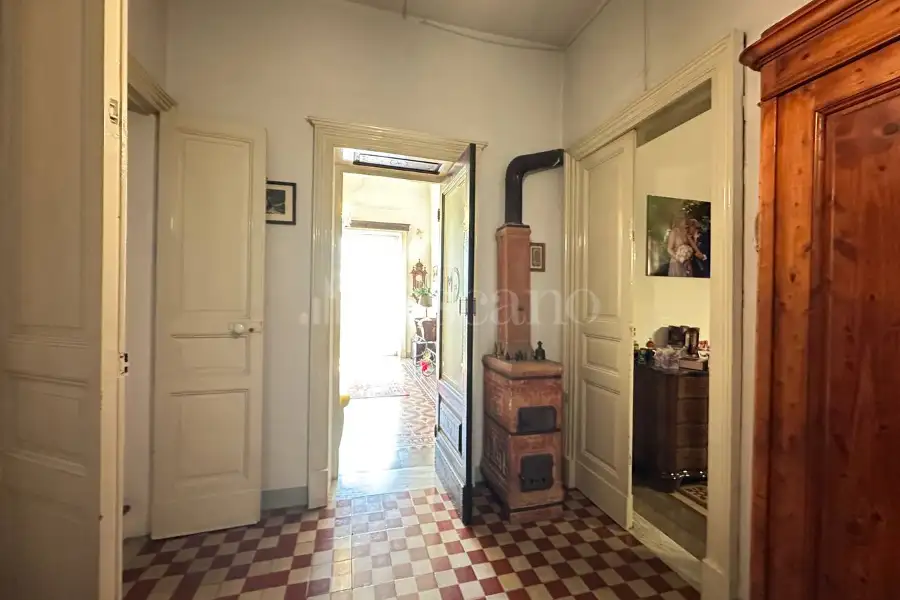 Casa Indipendente in vendita di 240 mq a €680.000 (rif. 44/2026)