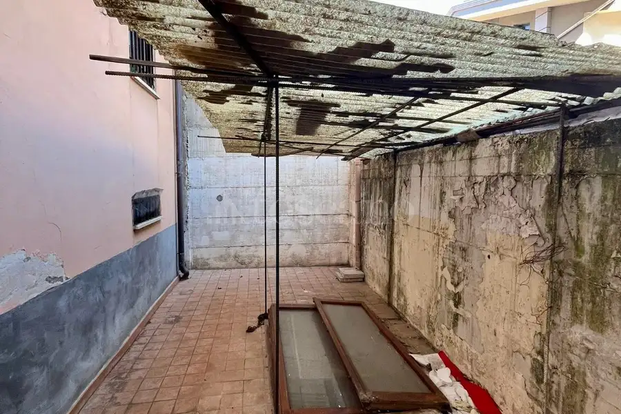 Negozio in vendita di 40 mq a €70.000 (rif. 161/2026)