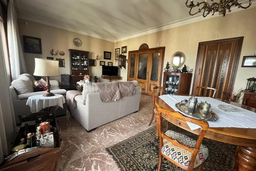 Attico in vendita di 175 mq a €699.000 (rif. 29/2026)