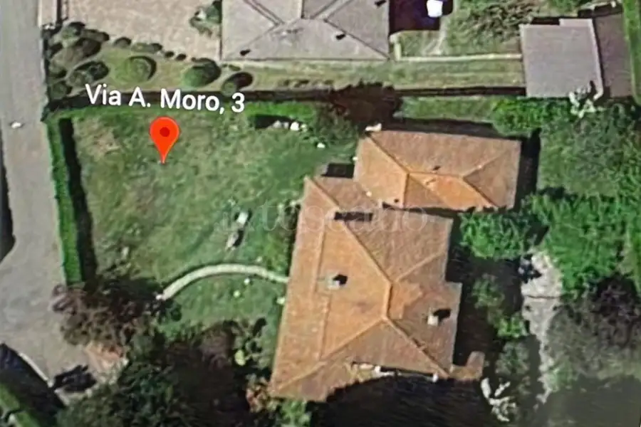 Villa in vendita di 570 mq a €570.000 (rif. 62/2026)