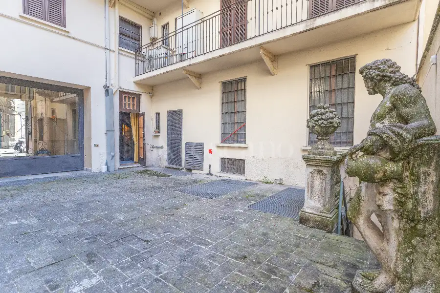 Casa in vendita di 110 mq a €1.200.000 (rif. 18/2026)