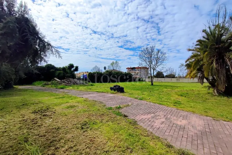 Villa in vendita di 250 mq a €240.000 (rif. 18/2026)