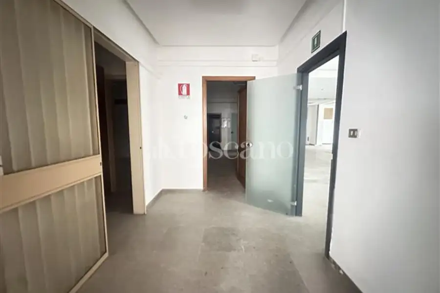 Negozio in vendita di 318 mq a €470.000 (rif. 30/2025)