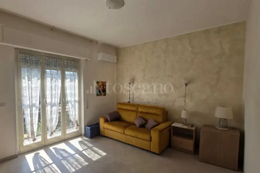 Attico in vendita di 65 mq a €199.000 (rif. 15/2026)