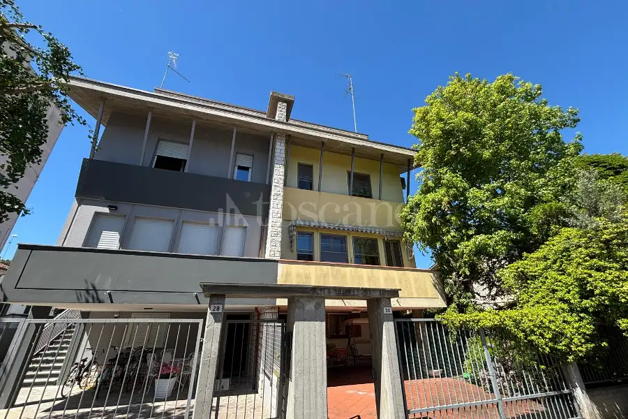 Casa Indipendente in vendita di 300 mq a €515.000 (rif. 3/2026)