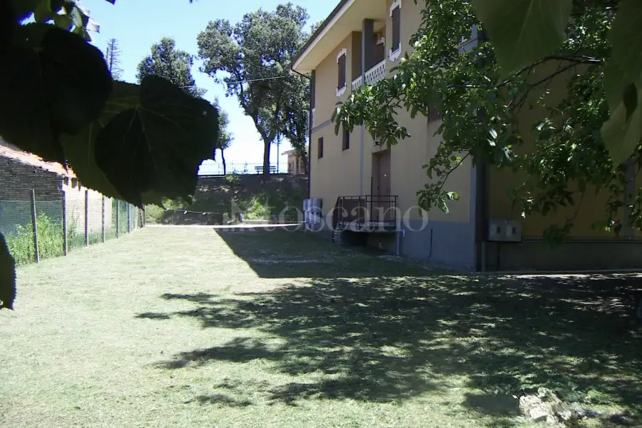 Casa Indipendente in vendita di 310 mq a €159.000 (rif. 1/2026)