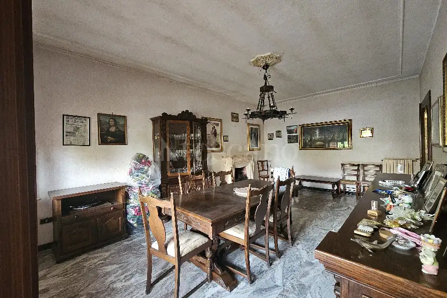 Villa Bifamiliare in vendita di 220 mq a €249.000 (rif. 28/2026)