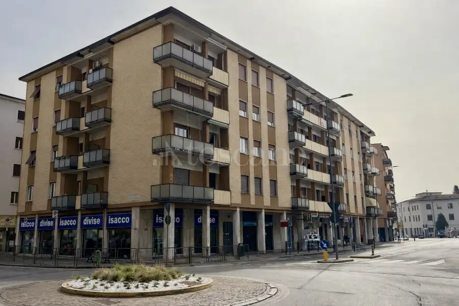 Casa in vendita di 100 mq a €230.000 (rif. 12/2026)