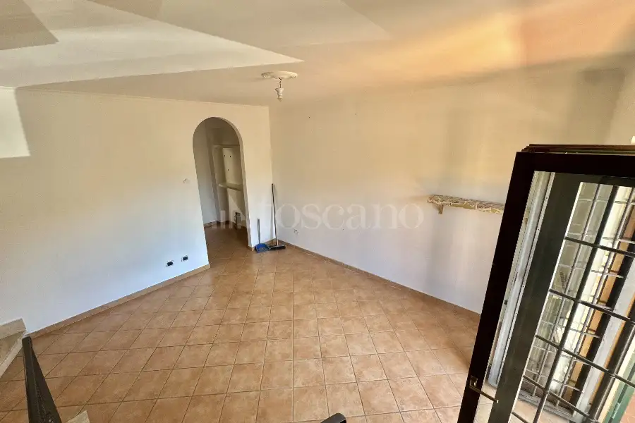 Villa Plurifamiliare in vendita di 120 mq a €449.000 (rif. 7/2026)