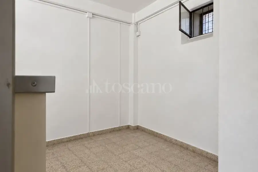 Negozio in affitto di 70 mq a €500 (rif. 62/2026)