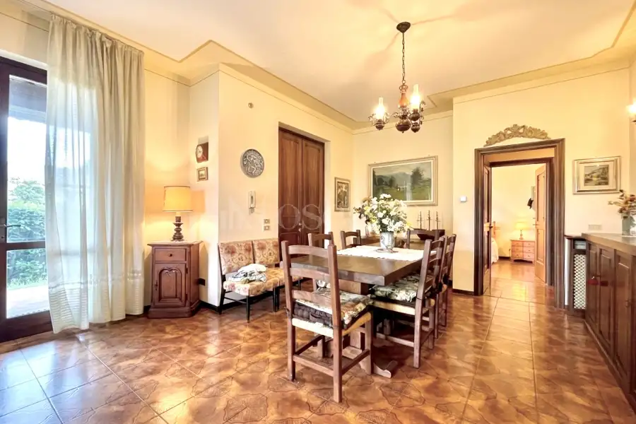 Villa in vendita di 400 mq a €520.000 (rif. 13/2026)