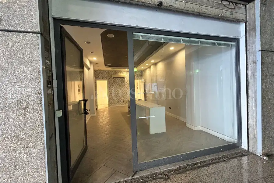 Negozio in vendita di 40 mq a €69.000 (rif. 22/2026)