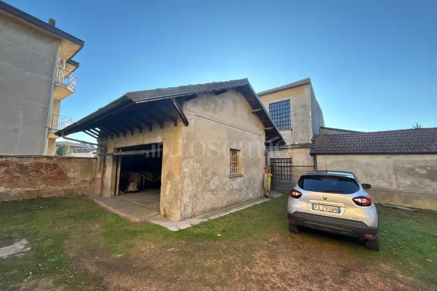 Casa Indipendente in vendita di 400 mq a €398.000 (rif. 1/2025)