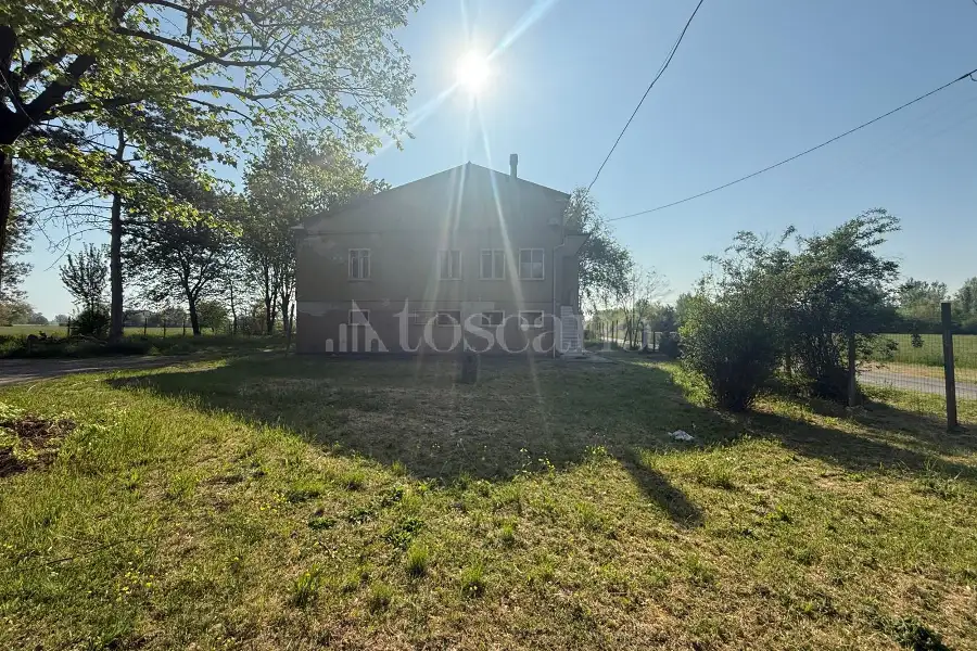 Casa in vendita di 331 mq a €545.000 (rif. 23/2026)