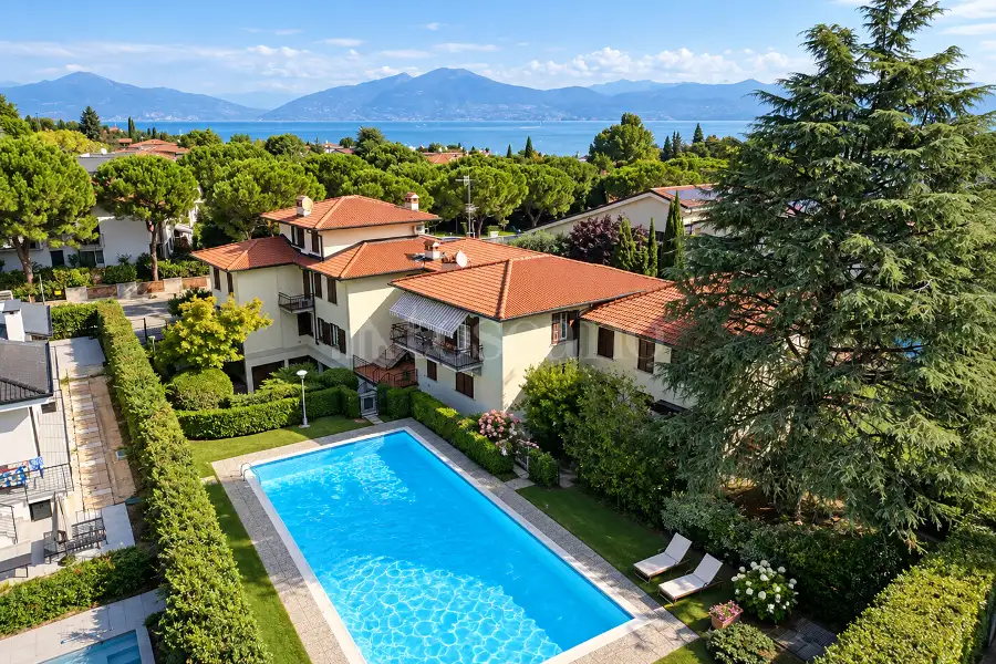 Casa in vendita di 100 mq a €595.000 (rif. 26/2026)