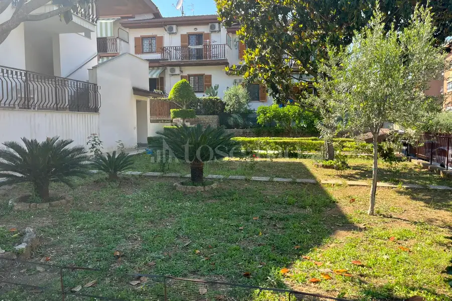 Villa in vendita di 320 mq a €459.000 (rif. 29/2026)