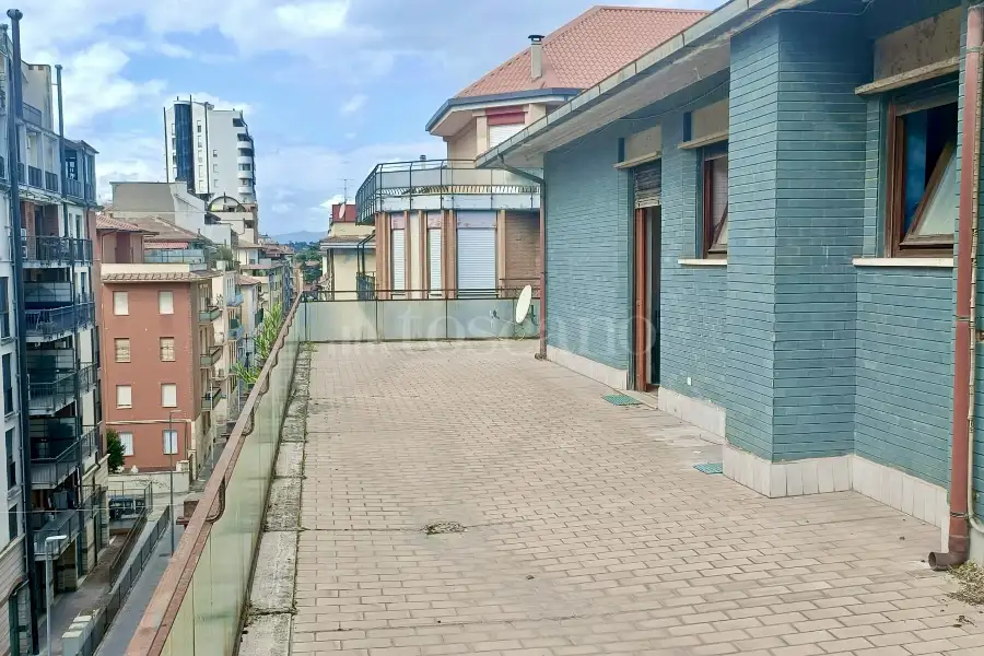 Attico in vendita di 160 mq a €198.000 (rif. 49/2025)