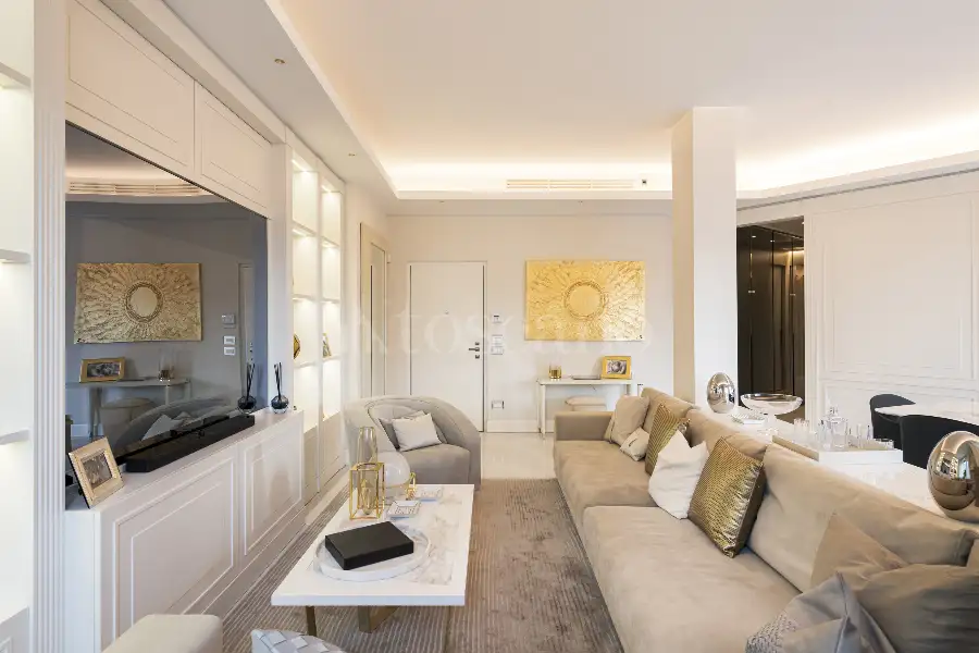Casa in vendita di 170 mq a €3.100.000 (rif. 86/2025)