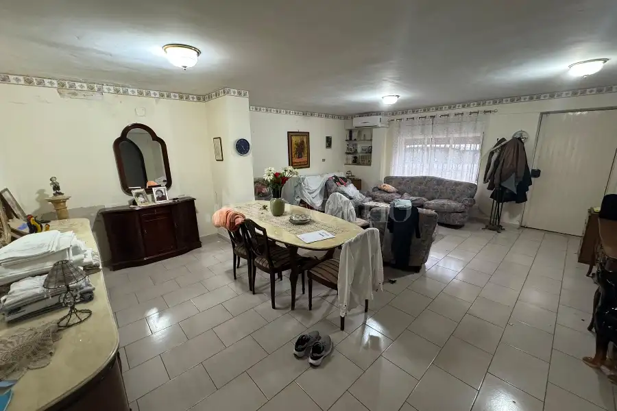 Villa Bifamiliare in vendita di 480 mq a €499.000 (rif. 171/2026)